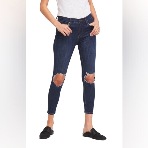 Free People Denim - Free‎ People Distressed Busted Knee Skinny Jeans Size 28 NWT